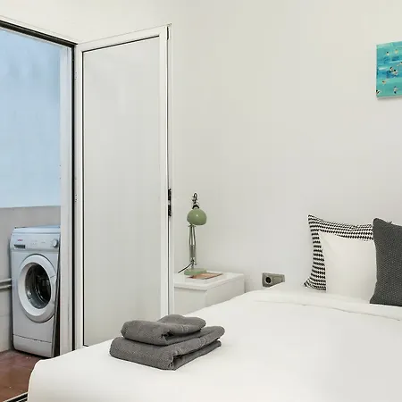 Apartment Beautiful Next To The Sagrada Famila *