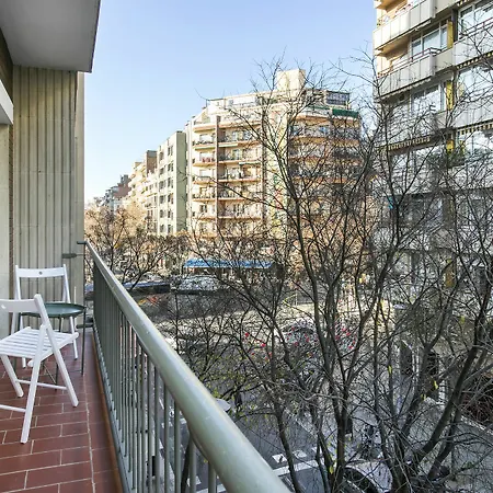 Beautiful Next To The Sagrada Famila Apartment *