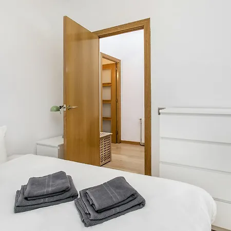 Apartment Beautiful Next To The Sagrada Famila *